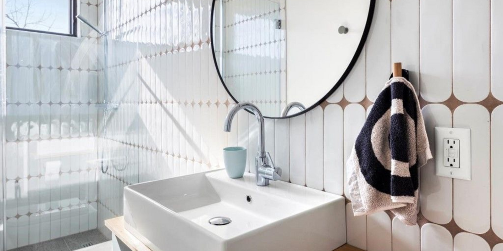 Pill-Shaped Deco Tile Bathroom Design